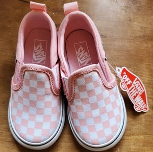 NWT toddlers Van's size 6. Pink checker,, white trim